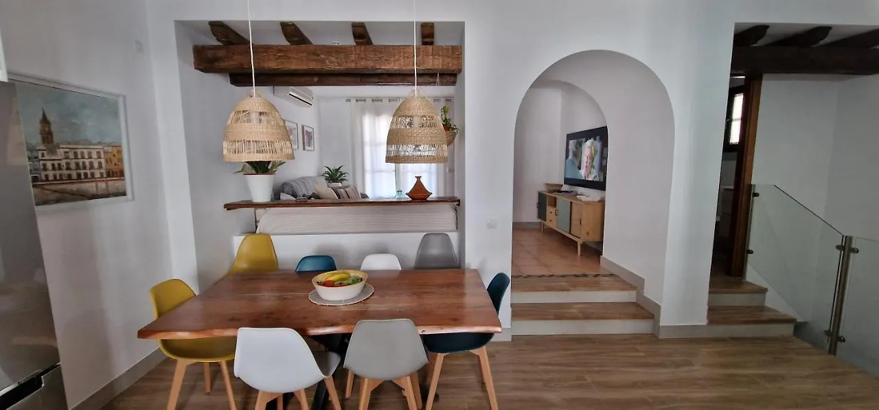 Сasa de vacaciones Casa Duplex En Conil A 300 M De La Playa. Villa Conil De La Frontera España
